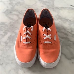 Vans in amazing condition worn twice.